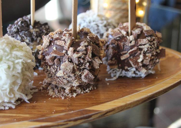 Chocolate candied apples