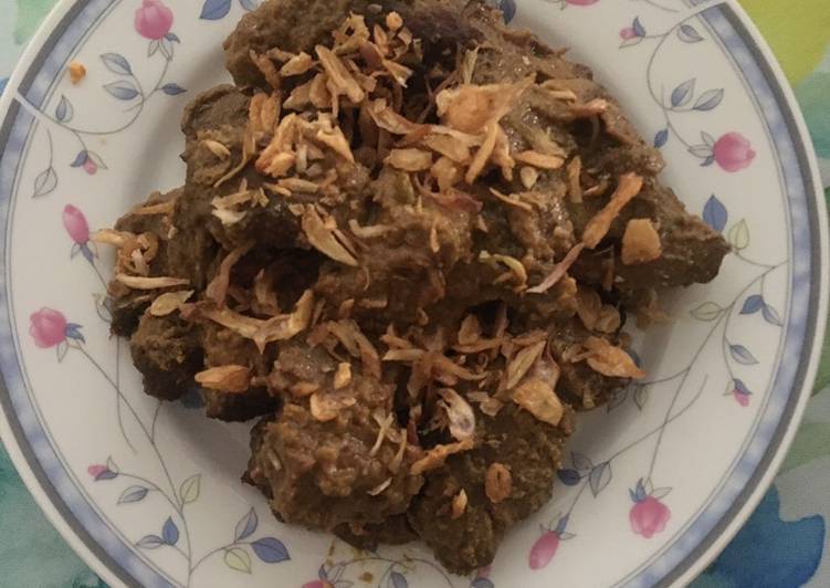 Daging krengsengan alaqu