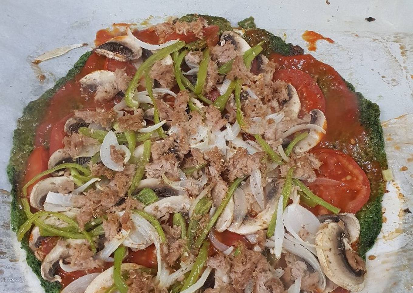 Pizza con base de espinaca
