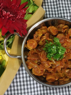 કારેલા નું શાક (Karela Shak Recipe In Gujarati) રેસીપી મુખ્ય ફોટો