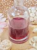 Sirop de queues de fraises