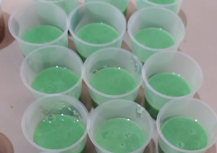 Puding ager aroma pandan