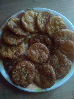 गूळाचे अनारसे (anarse recipe in marathi) रेसिपी चे मुख्य फोटो