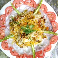 A picture of Hyderabadi dum biryani.