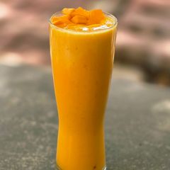 A picture of Mango Lassi.