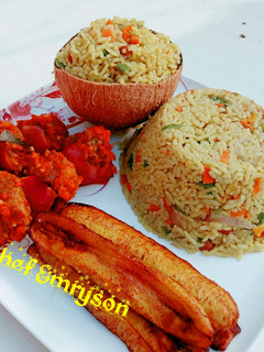 A picture of Coconut fried rice.