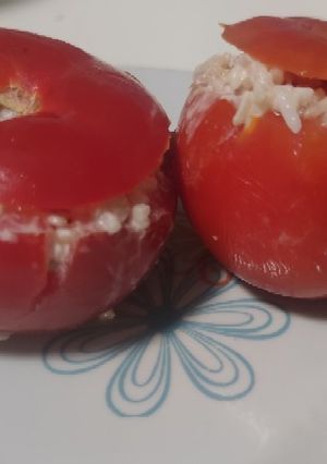 Una foto de Tomates rellenos