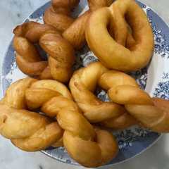 รูปของ Donat telur