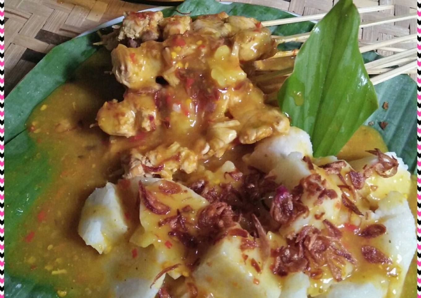 *Sate Padang ayam*