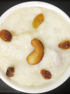 ரவா பால் பாயசம் (Rava milk payasam recipe in tamil) செய்முறை முக்கிய புகைப்படம்