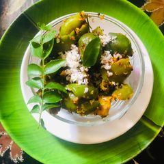 A picture of Roasted chana shimla mirchi.