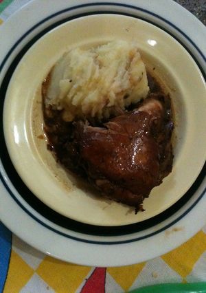 Una foto de Pollo a la barbacoa. Rápido, fácil y delicioso