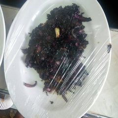 A picture of Braised red cabbage.