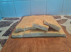 Una foto de Torta de fiambre agridulce