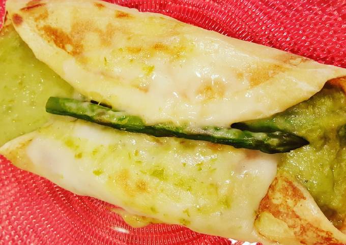 Creps con crema agli asparagi