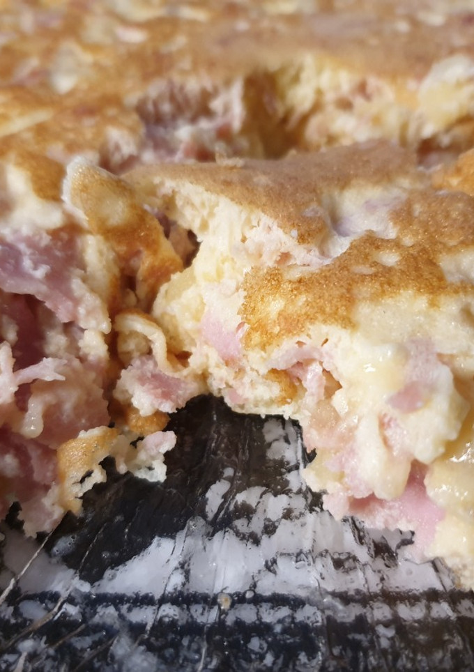 Una foto de Tortilla ligera de  patata y jamón cocido
