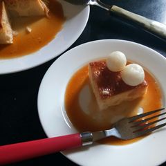 A picture of Rasgulla pudding (Eggless ).