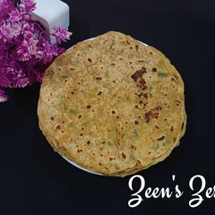 A picture of Leek Rotis.