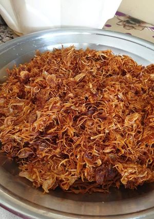 A picture of Crispy fried onion.