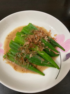和風麻醬秋葵 的食譜成品照片
