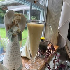A picture of Honeydew smoothie.