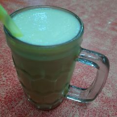 Pineapple shake A picture of Pineapple shake.