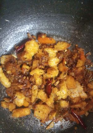 பிரட் சில்லி (Bread chilli recipe in tamil) செய்முறை முக்கிய புகைப்படம்