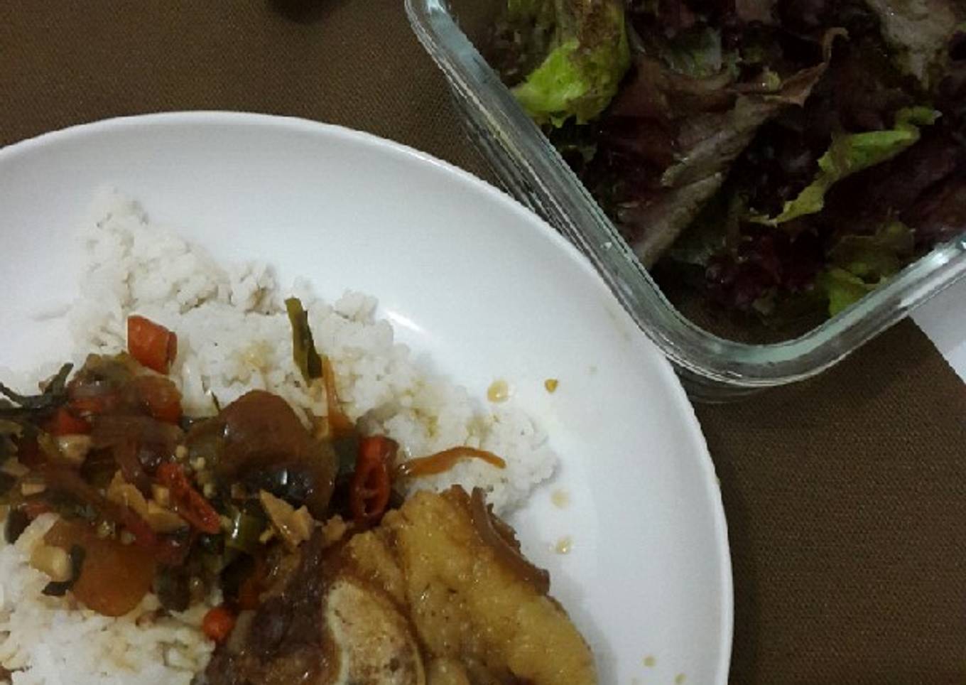 Iga sapi pedas daun jeruk; simple tapi enak
