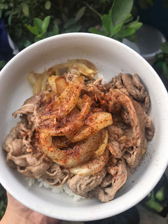 Foto resep Beef Blackpepper ala Yoshinoya / Tumis Sapi Lada Hitam🥩