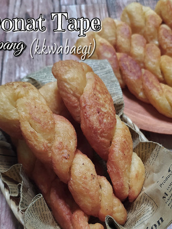Resep Donat tape kepang (kkwabaegi), Enak Banget