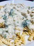 Fideos libre de gluten con salsa blanca de girasol, choclo y brócoli. VEGAN, LIBRE DE GLUTEN❤️