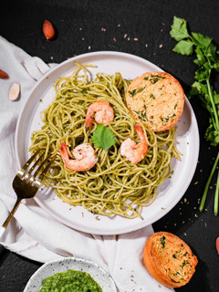 Foto resep Shrimp Pesto Pasta (Spaghetti Pesto)