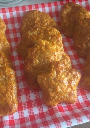 Una foto de Galletitas saladas de zanahoria y queso