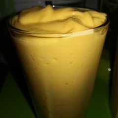 A picture of Mango smoothie.