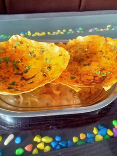 કરારી રોટી (Karari Roti Recipe In Gujarati) રેસીપી મુખ્ય ફોટો
