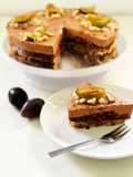 Pflaumenschnitten mit Haselnüssen & Schokosahne