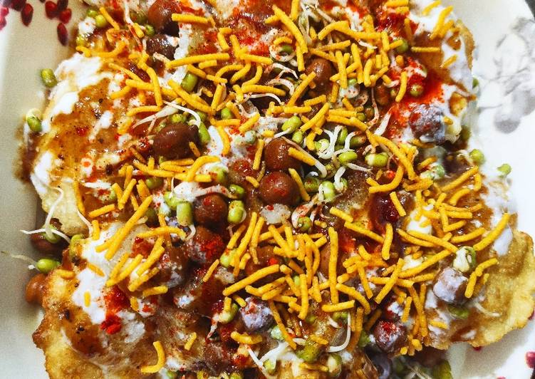 Easiest Way to Prepare Quick Sprouts Papdi Chaat