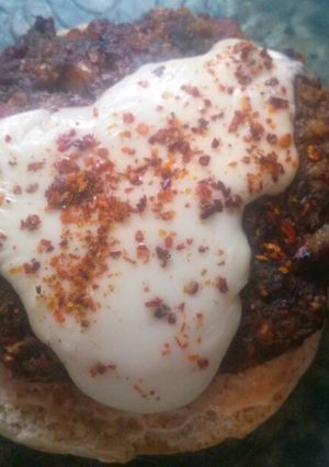 Una foto de Hamburguesas ahumadas con pimientos