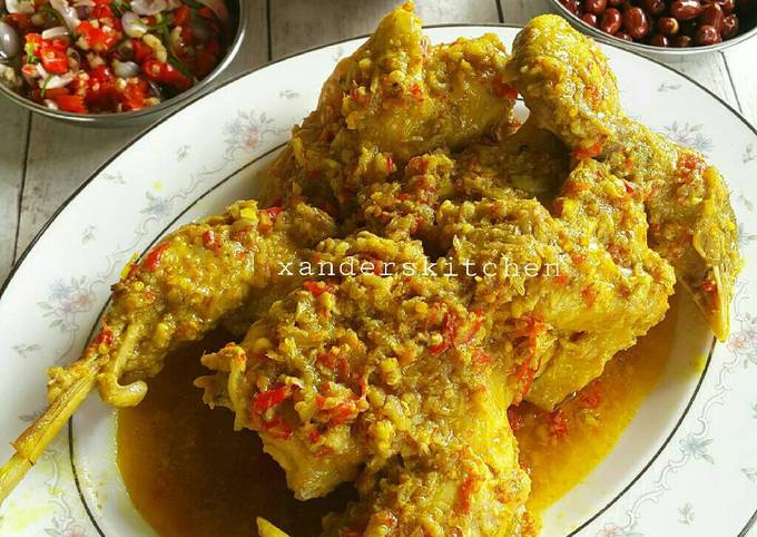 Ayam Betutu...juara 👍👍👍 harus recook
