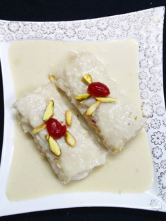 A picture of Cream Roll.