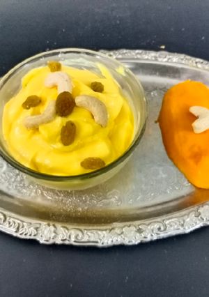 મેંગો એન્ડ ડ્રાયફ્રૂટ શ્રીખંડ(mango dry fruit shikhand recipe in Gujarati) રેસીપી મુખ્ય ફોટો