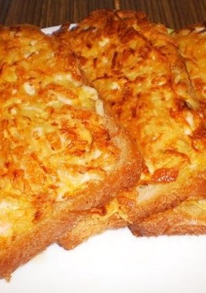 Фото Гренки с картошкой и сыром.
