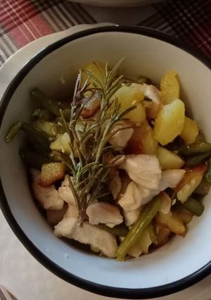 A picture of Chicken Strips with Potatoes and Green Beans.
