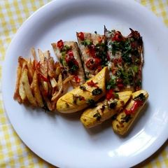 A picture of Fish, chips and grilled Plantain.