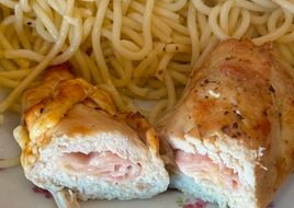 Peito de frango recheado na air fryer