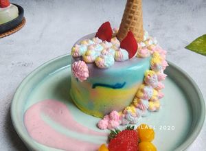 Foto resep Unicorn Pudding Cake with Vla Strawberry