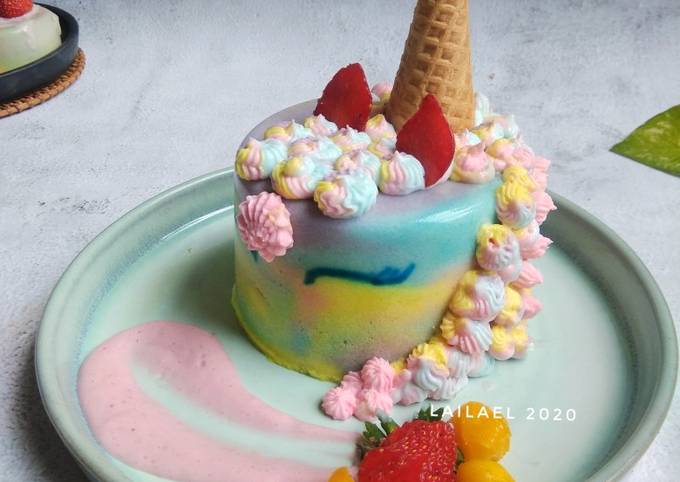 Unicorn Pudding Cake with Vla Strawberry