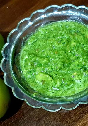 A picture of Green Tomato Chutney.