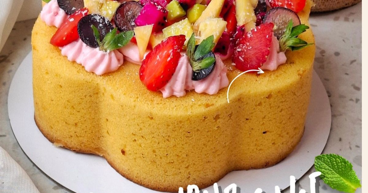 586. Es Campur Cake