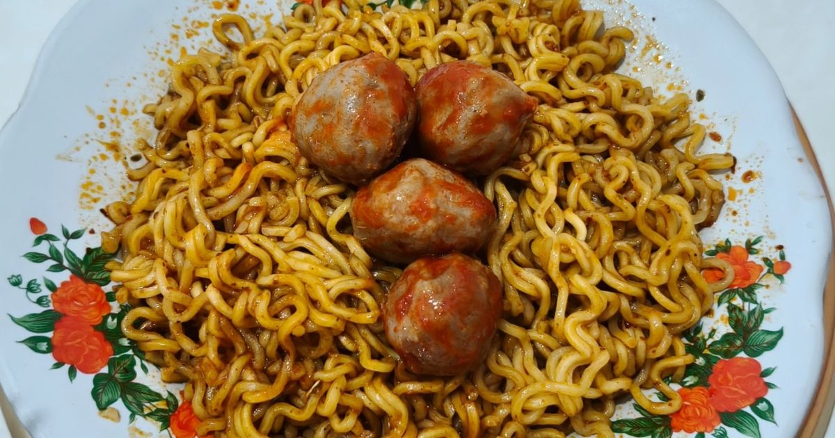 Indomie Hack Rendang plus Aceh